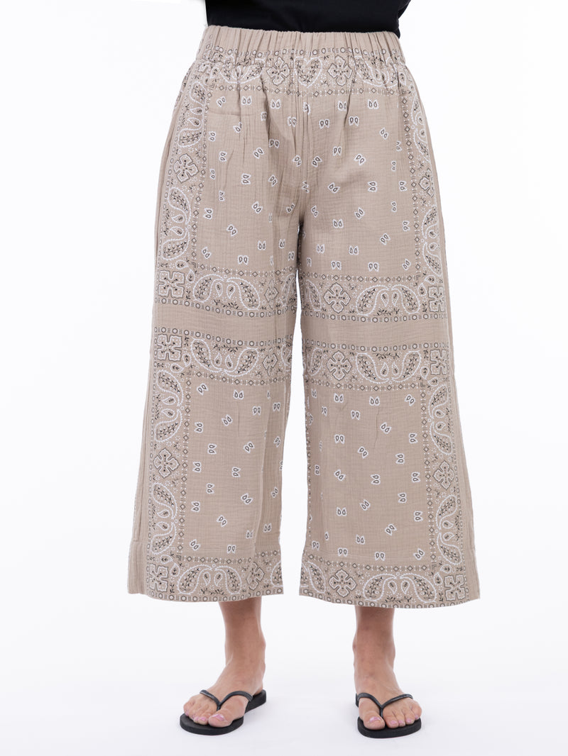 SHANNON PASSERO BANDANA CROP PANT