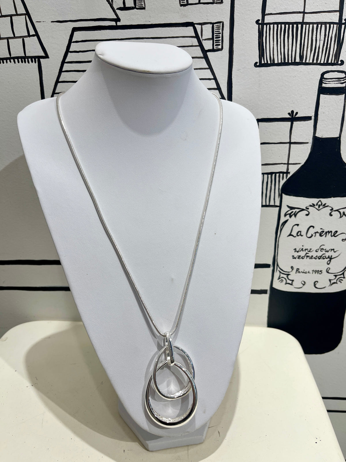 MERX INTERLOCKING PENDANT CHAIN