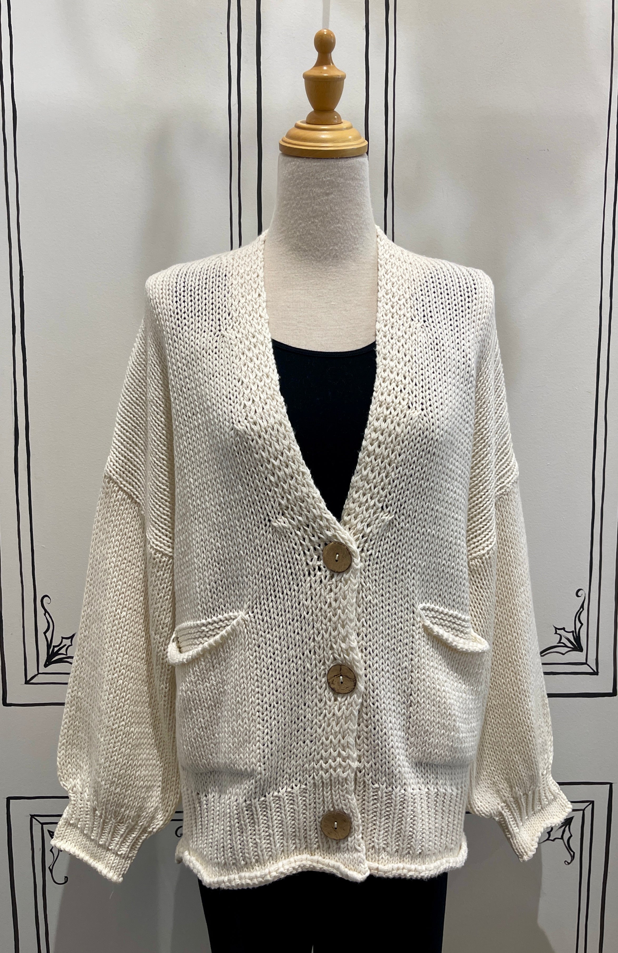 DOUBLE POCKET CARDIGAN WITH BUTTONS