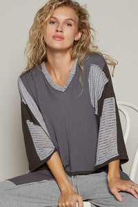 3/4 SLEEVE FRAYED EDGE TOP