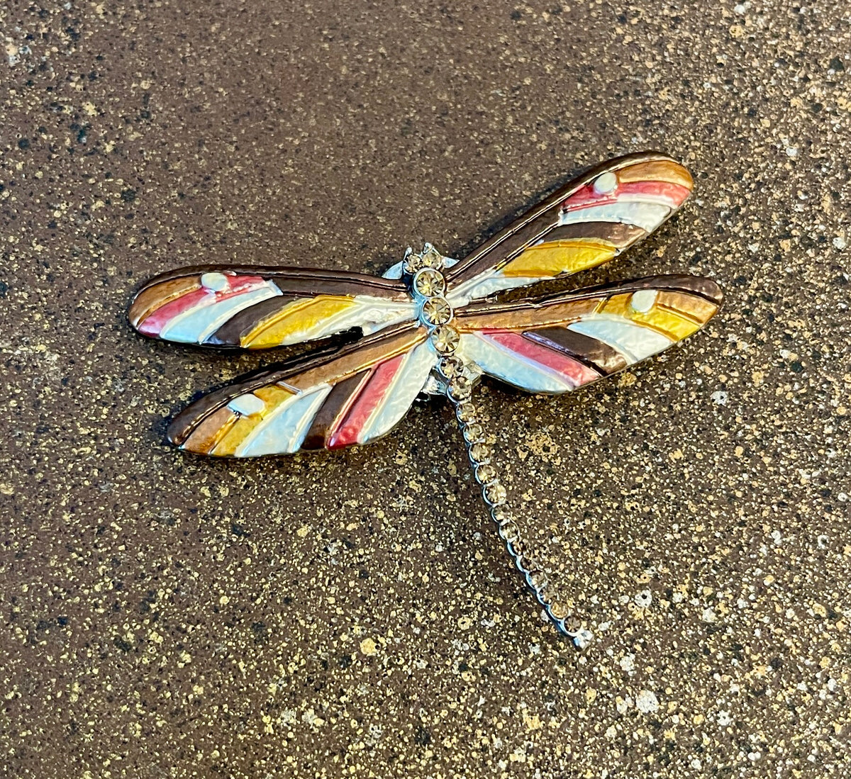 KBELL PIN MAGNETIC DRGNFLY