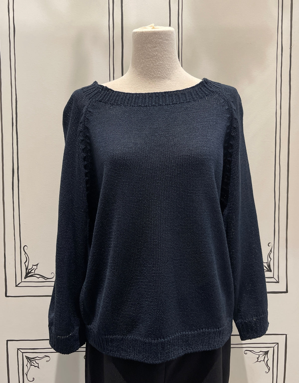 LONG SLEEVE LARGE KNIT SWEATER