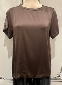 SHORT SLEEVE SATIN TOP