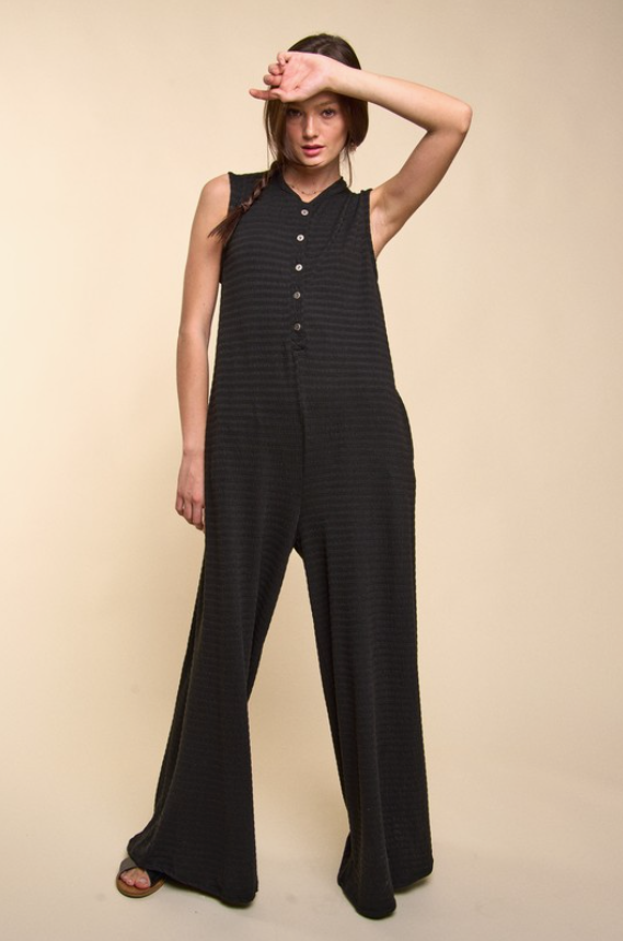 TEXTURED WIDE LEG JUMPSUIT