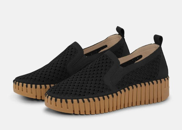 ILSE JACOBSEN TULIP SLIP ON WEDGE