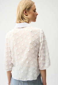 JOSEPH RIBKOFF SHORT SLEEVE DOT BLOUSE
