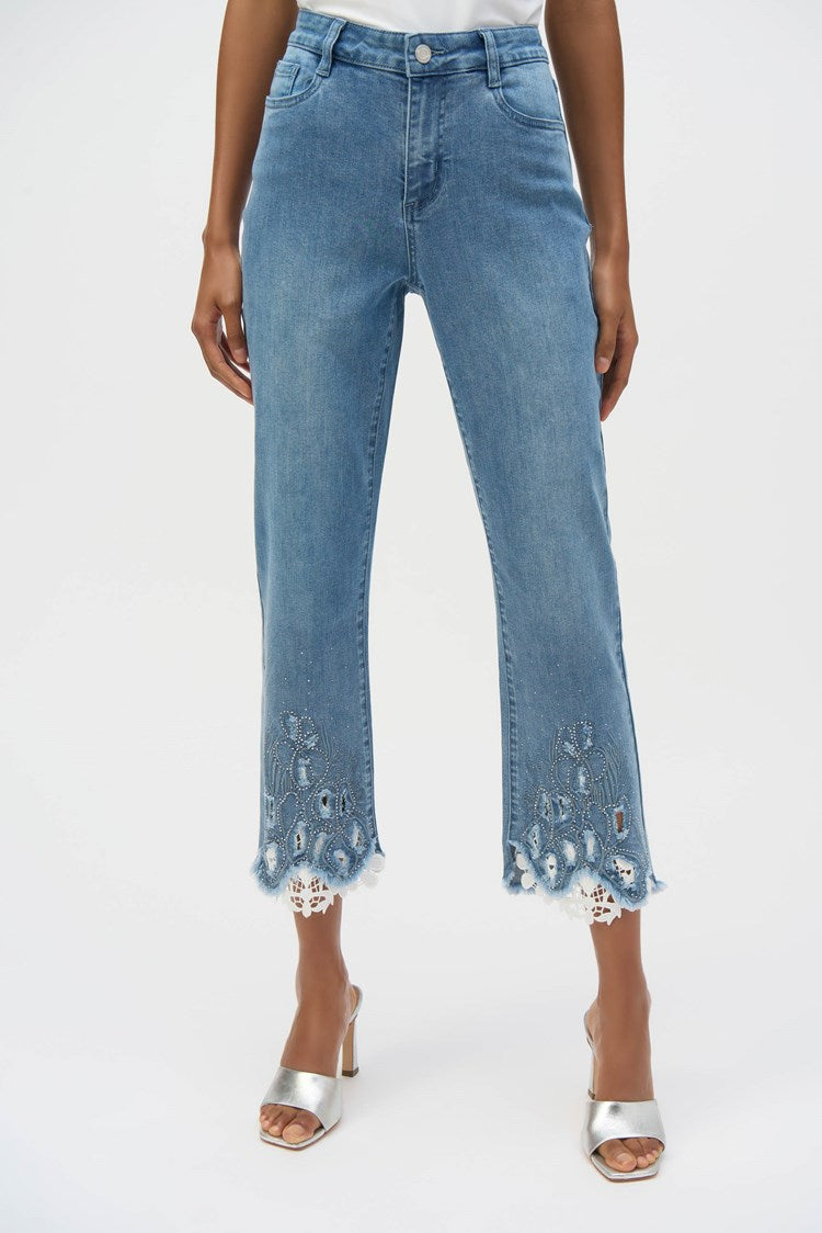 JOSEPH RIBKOFF CROP JEANS W/ EMBROIDERY