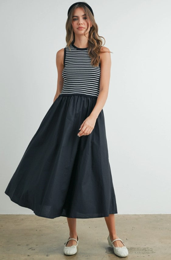 STRIPED SLEEVELESS MAXI DRESS
