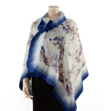 GALINA FELT WRAP WITH BROOCH