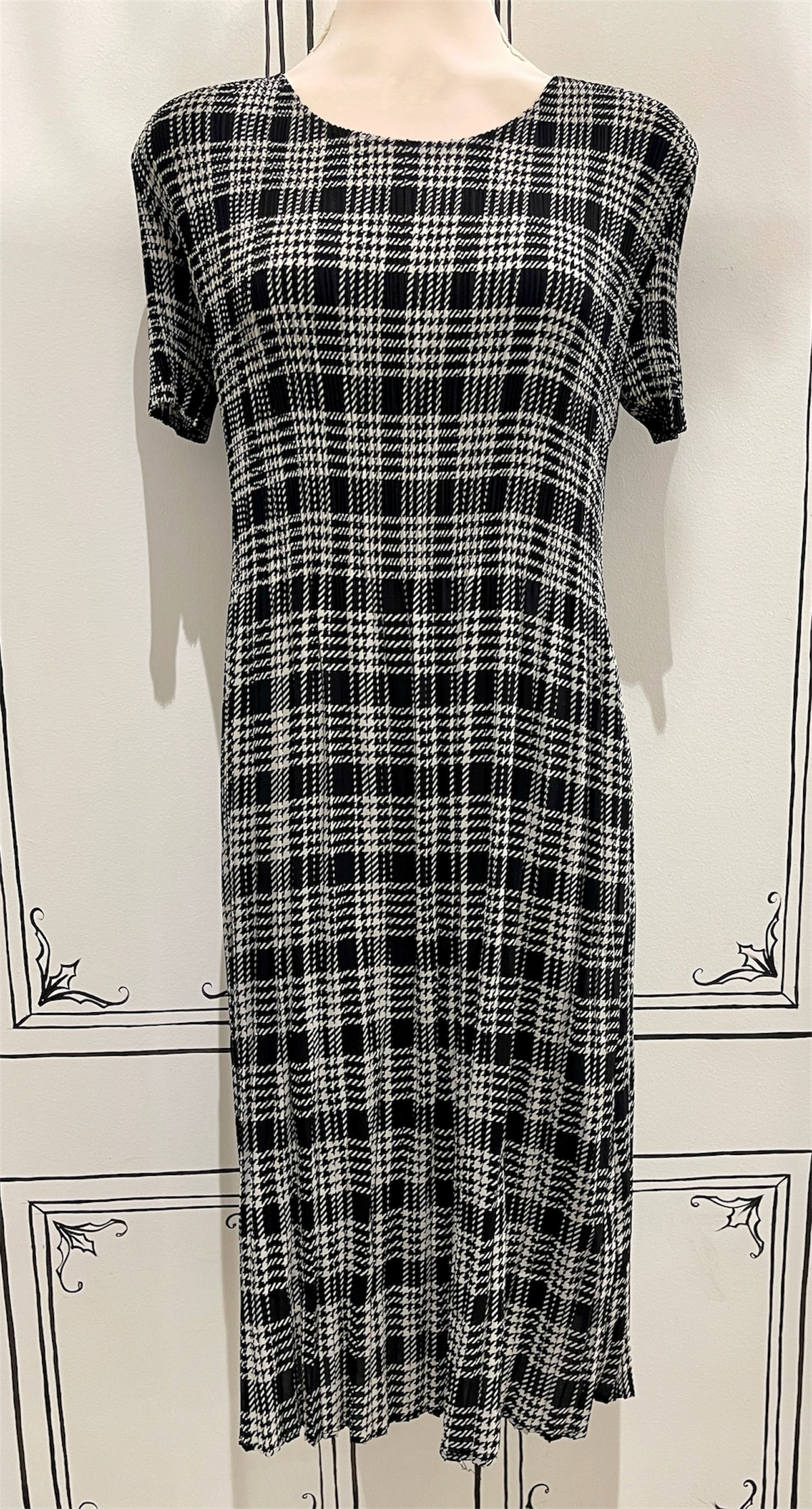 ROL DRESS CRINKLE PATTERN S/S