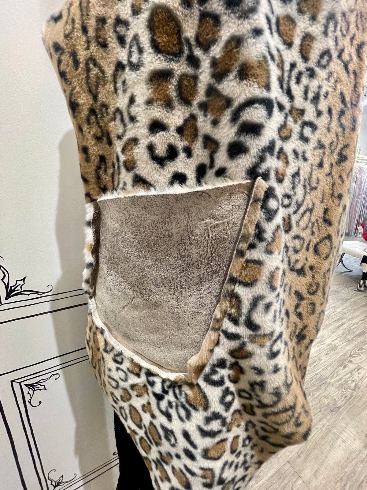 ETERN VEST LEOPARD