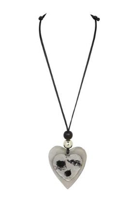 MERX NECKL LONG ROPE RESIN HEART