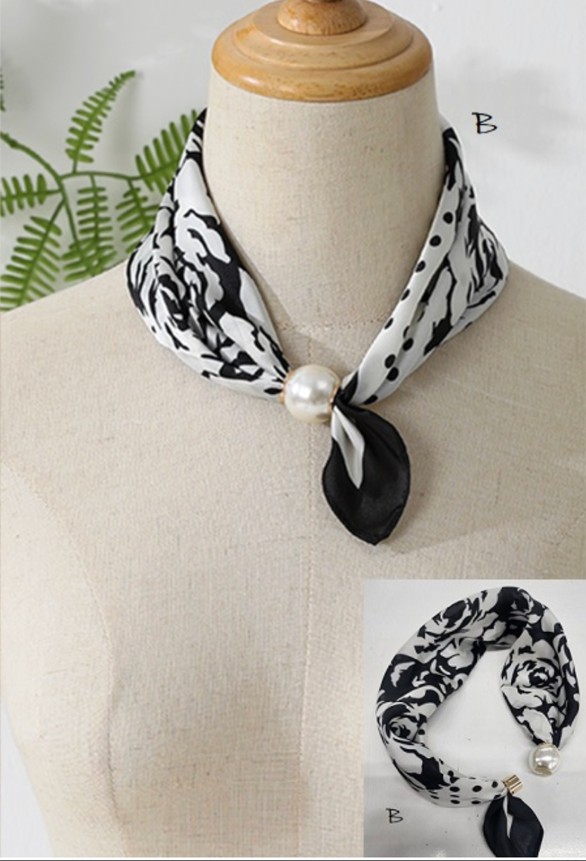 PIC SCARF W MAG PEARL