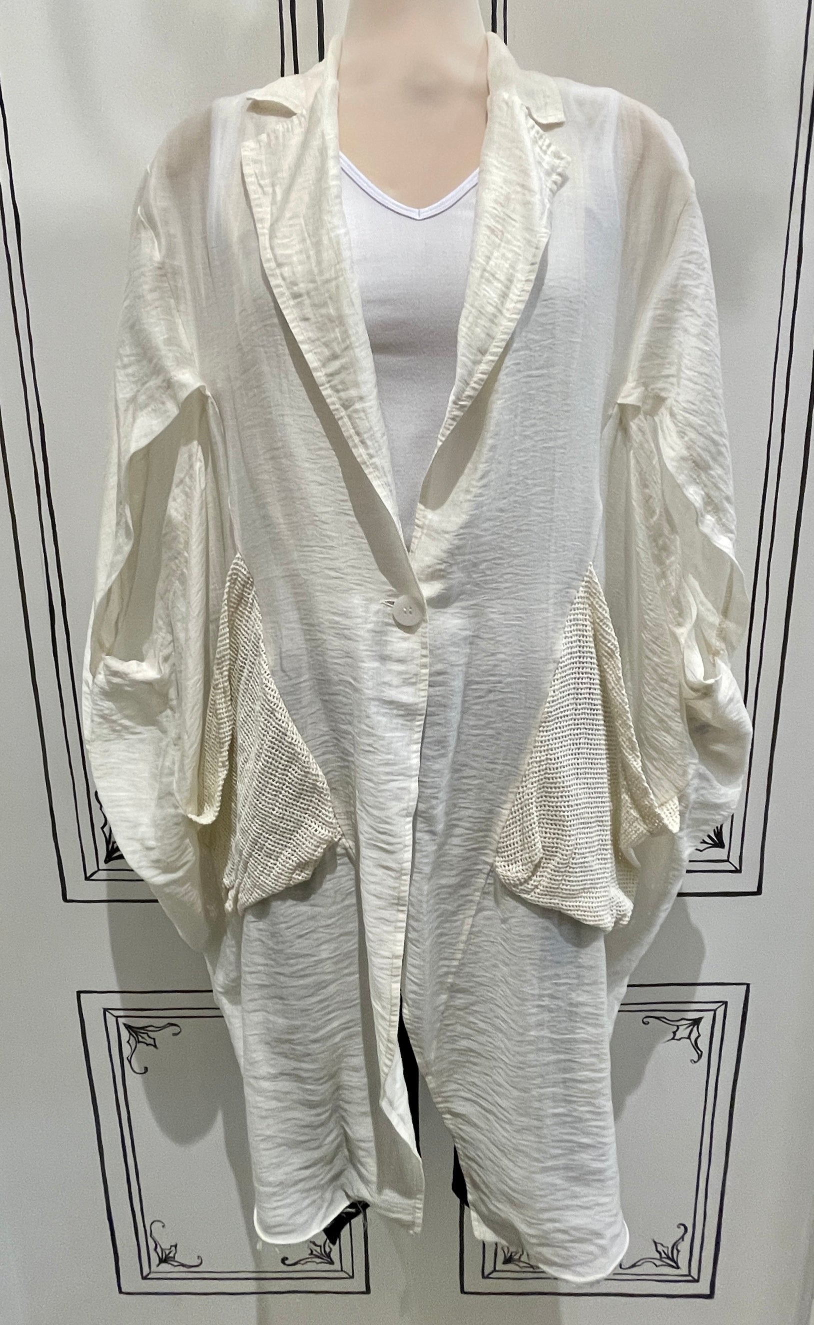 FLOWY OPEN FRONT KIMONO