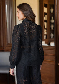 LACE LAVALLIERE BOW BLOUSE
