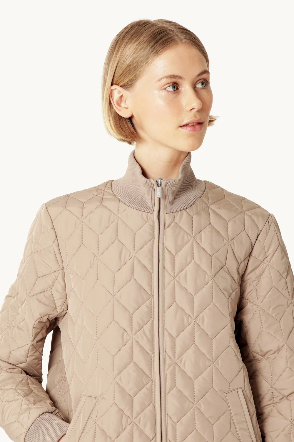 ILSE JACKET QUILTED
