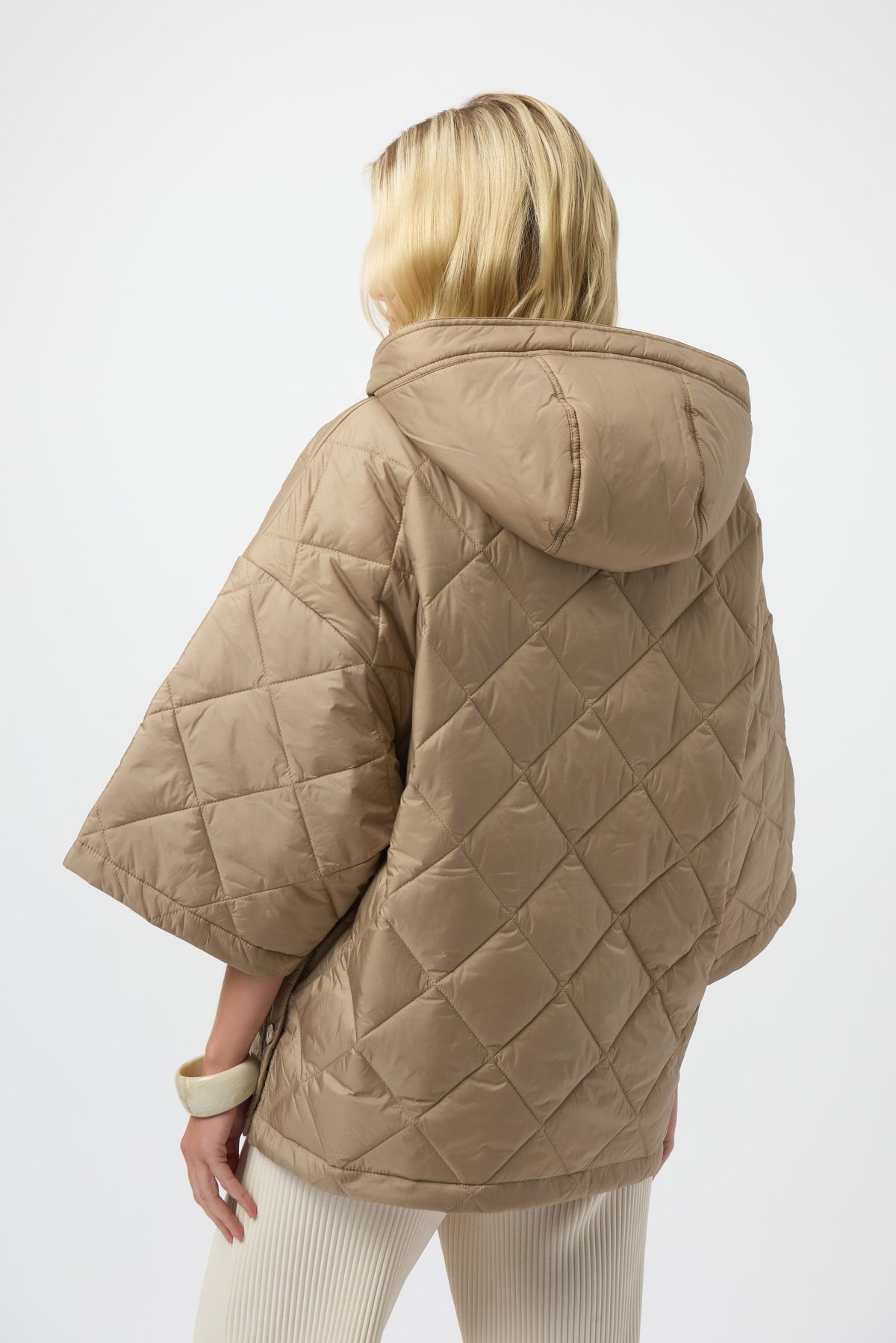 RIBKO QUILTED CAPE
