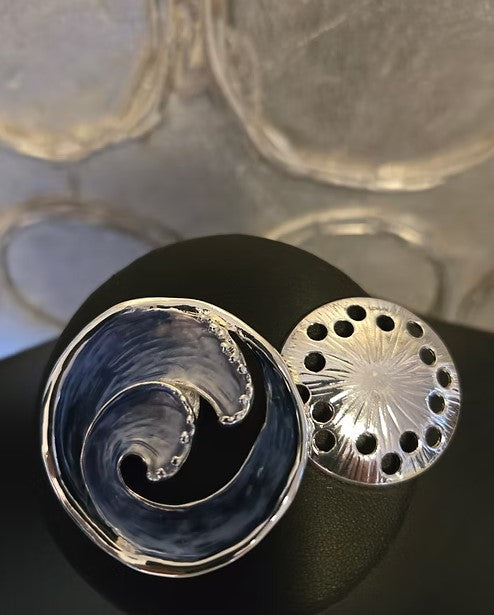 KBELL PIN MAGNETIC ROUND SWIRL