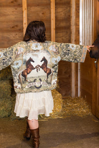 MARKET OF STARS CROPPED KIMONO