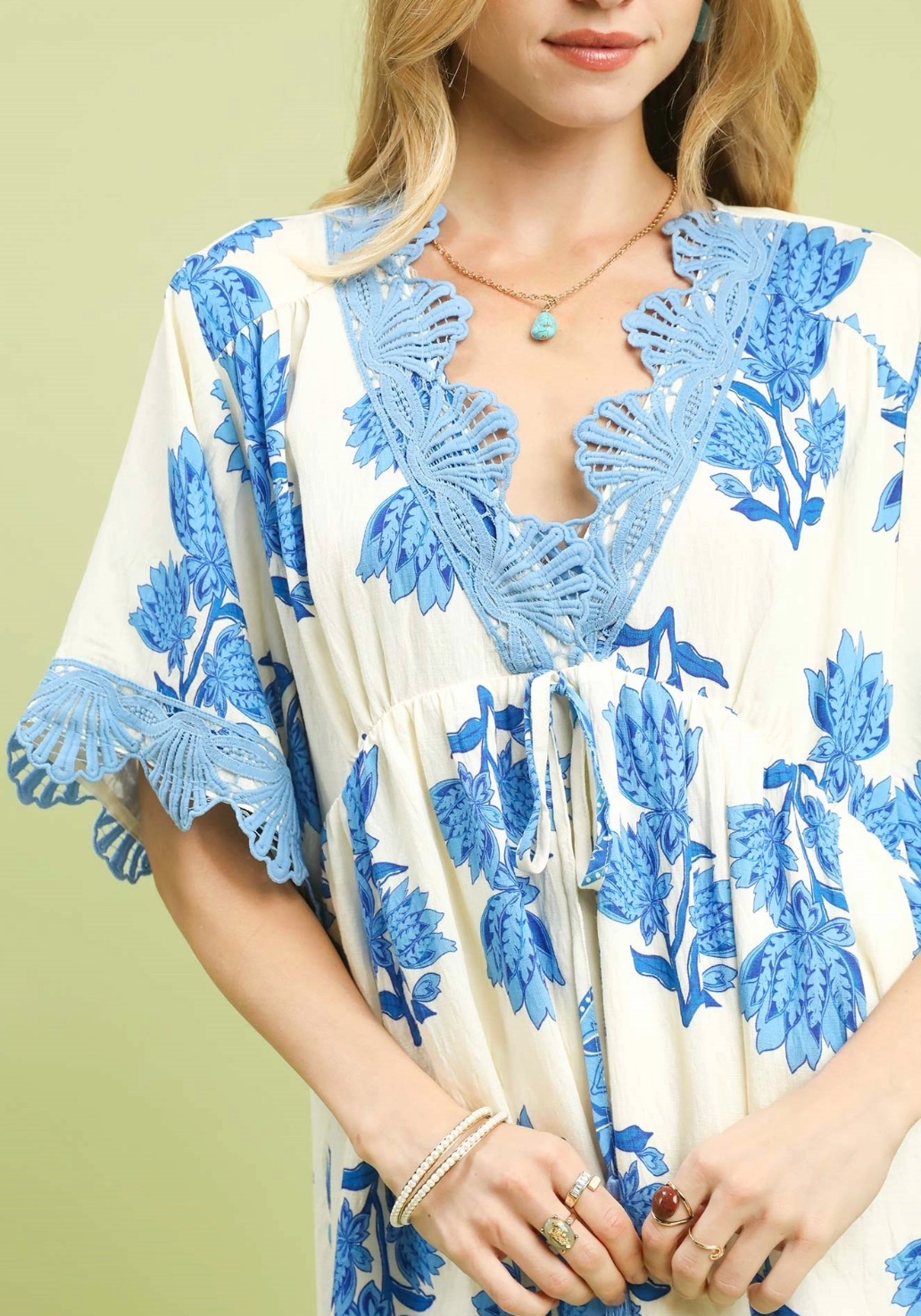 ABSTRACT PRINT V NECK TIERED MINI