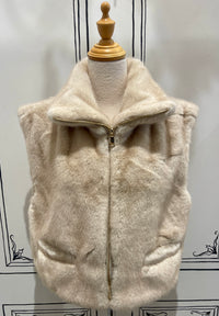 FAUX FUR VEST