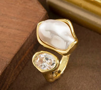 IRREGULAR SHAPE PEARL AND RHINESTONE ADJUSTBLE RING