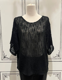 LOOSE KNIT SHORT SLEEVE SWEATER