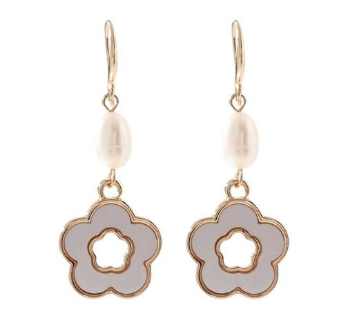 MERX EARR FLOWER MOTHER OF PEARL