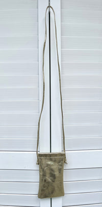 ITALIAN LEATHER CELL PHONE PURSE