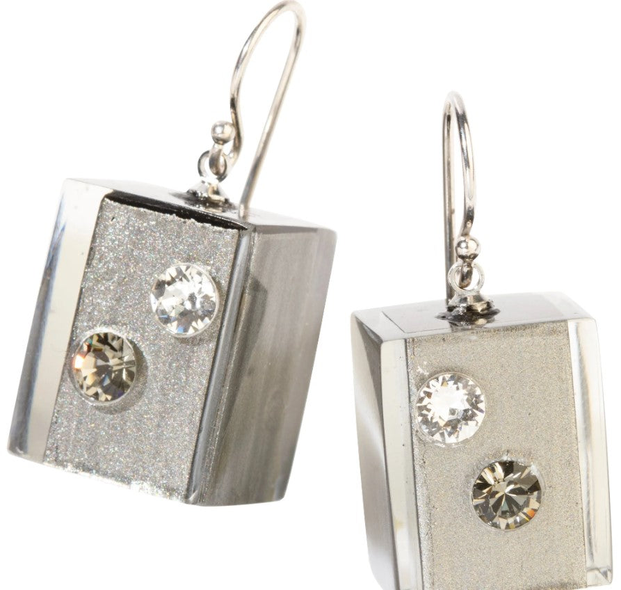 ZSISKA BLISS LUXX BEAD HOOK EARRING