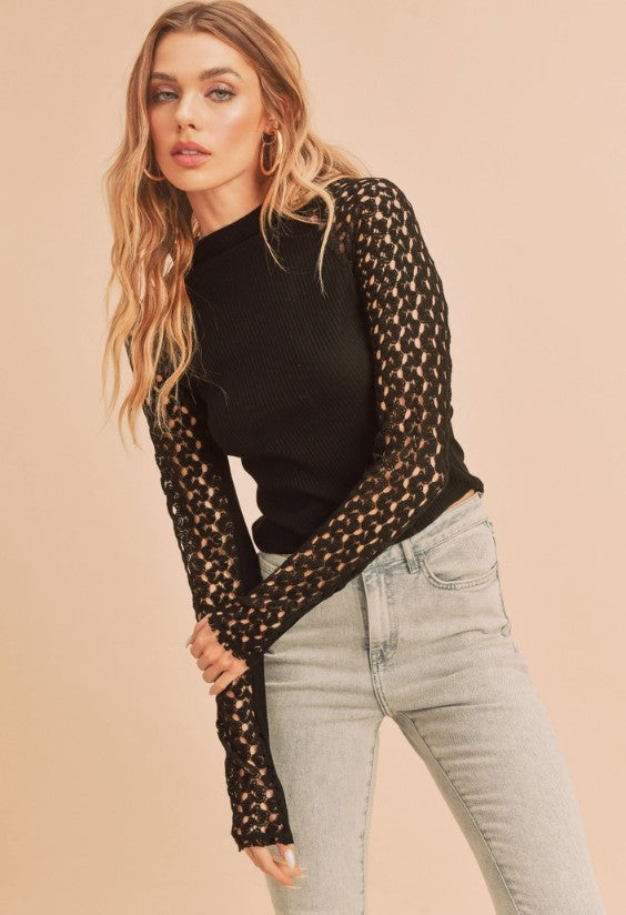 HIGH NECK LACE SLEEVES TOP