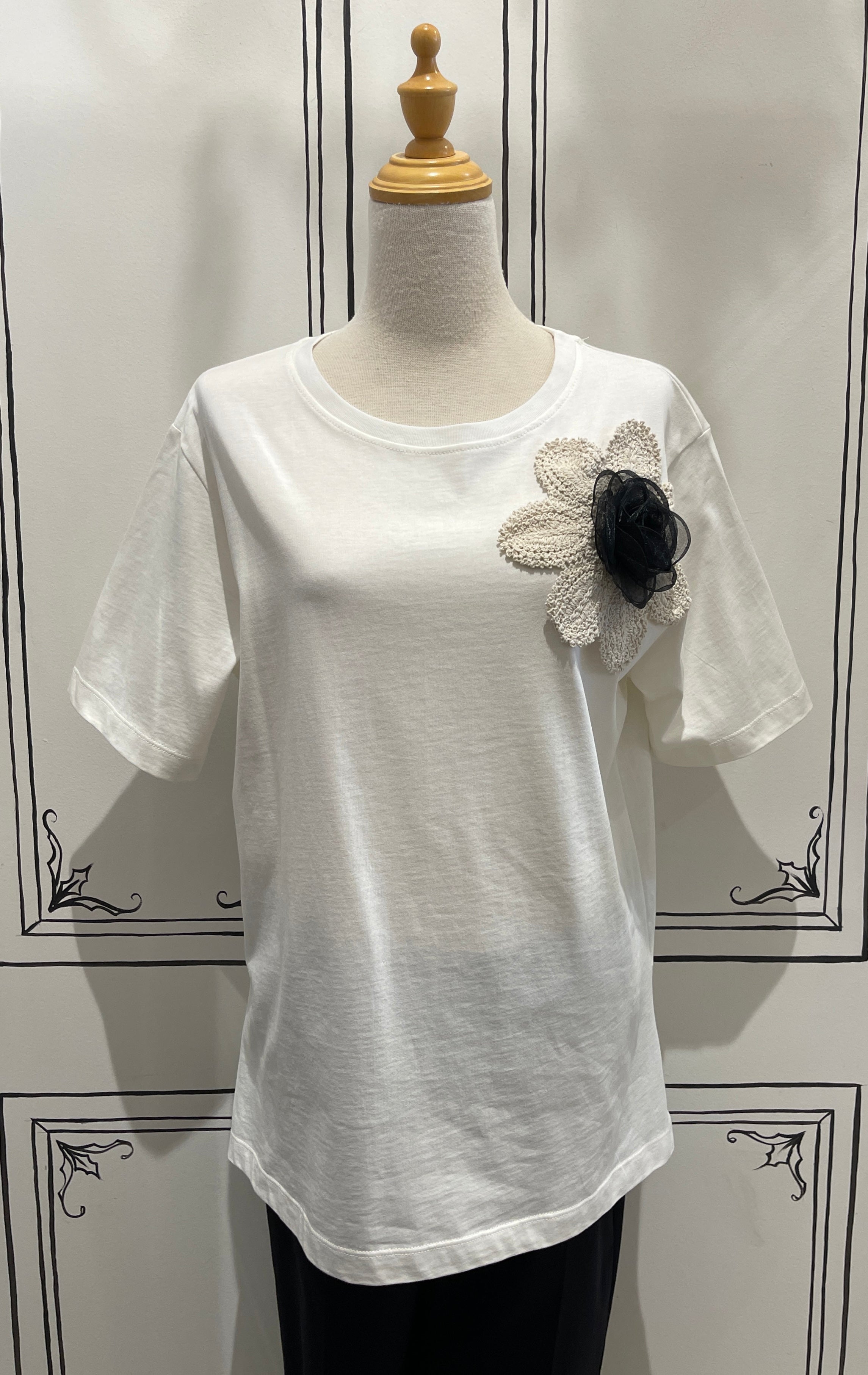 CROCHET FLOWER TOP