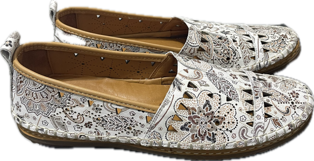 EVERLY SHOE PUNCH LEATHER