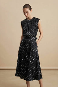 SHORT SLEEVE TIE BACK TOP