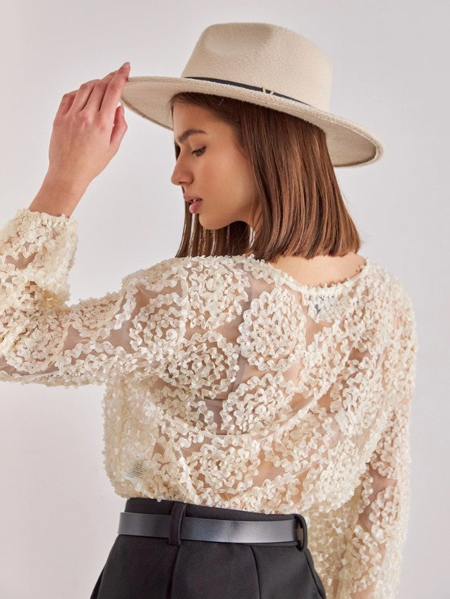 TEXTURED ROSETTE BLOUSE