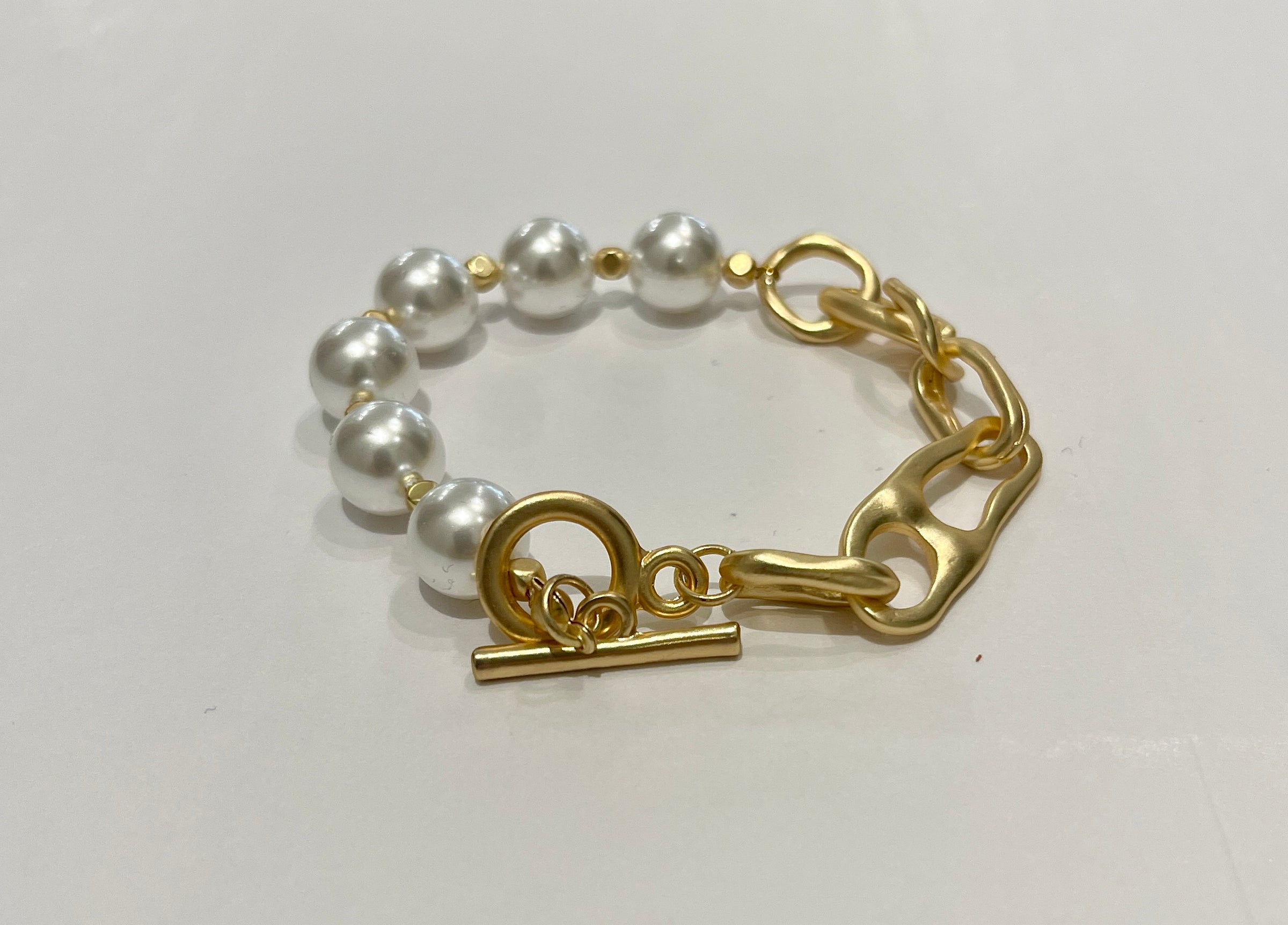 MERX METAL AND PEARL BRACELET