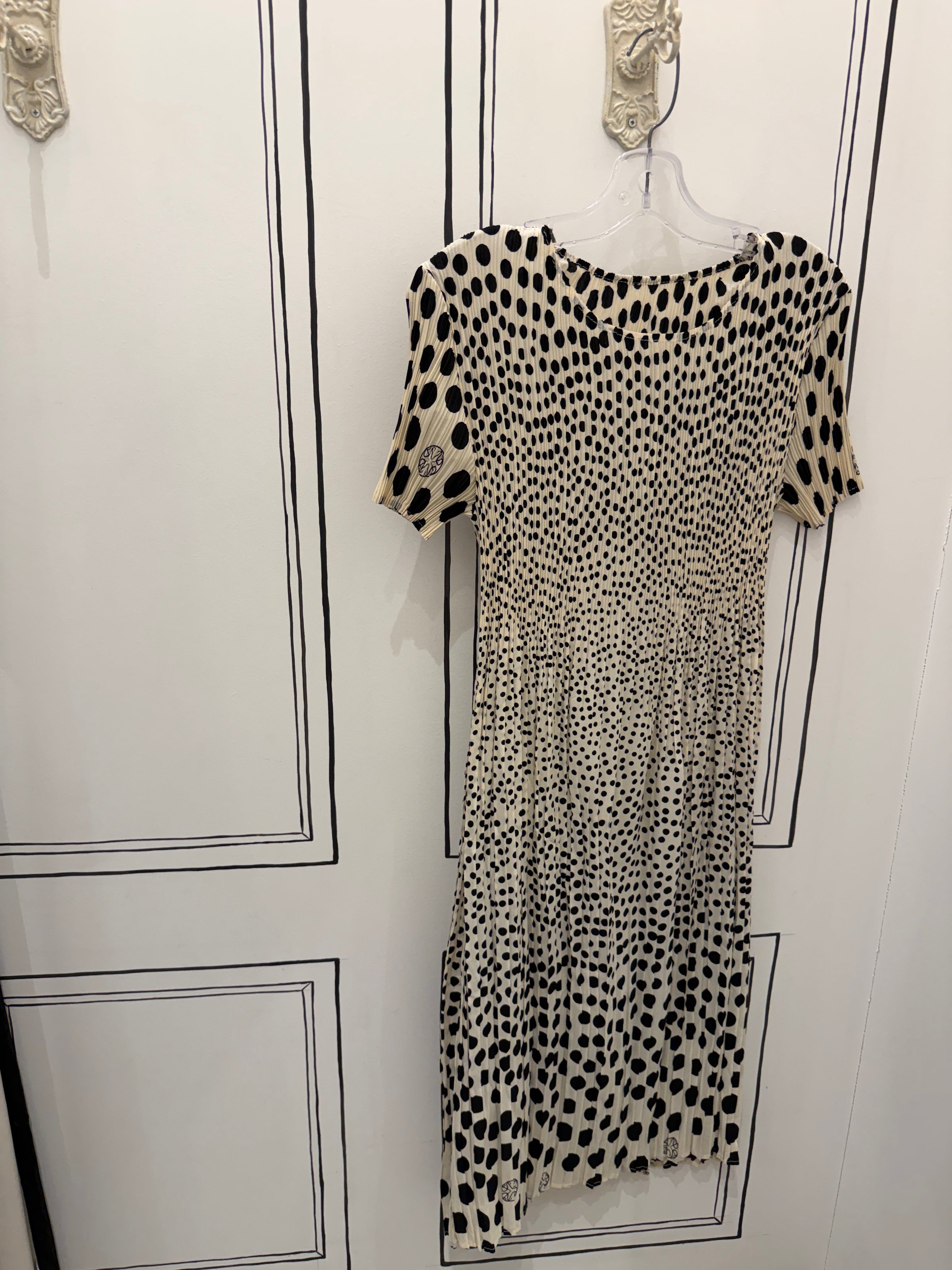 ROL FASHION PLEAT DRESS PRINT