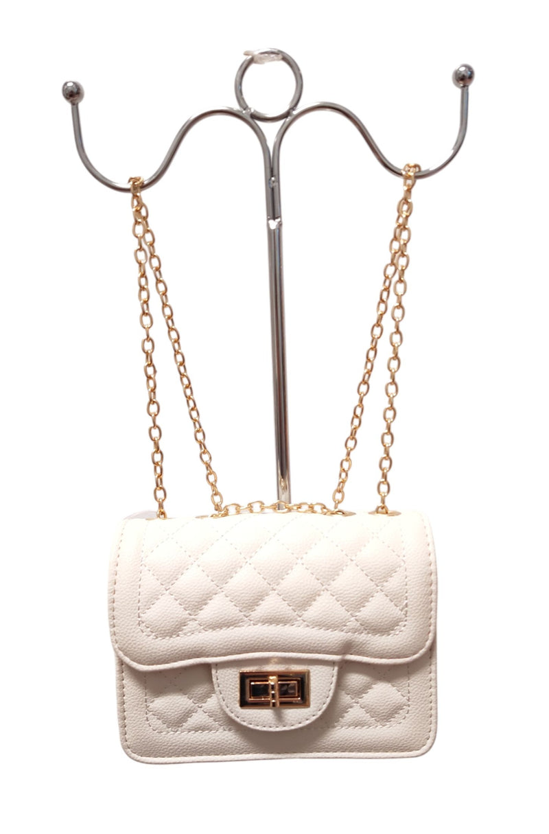 QUILTED CHAIN HANDBAG